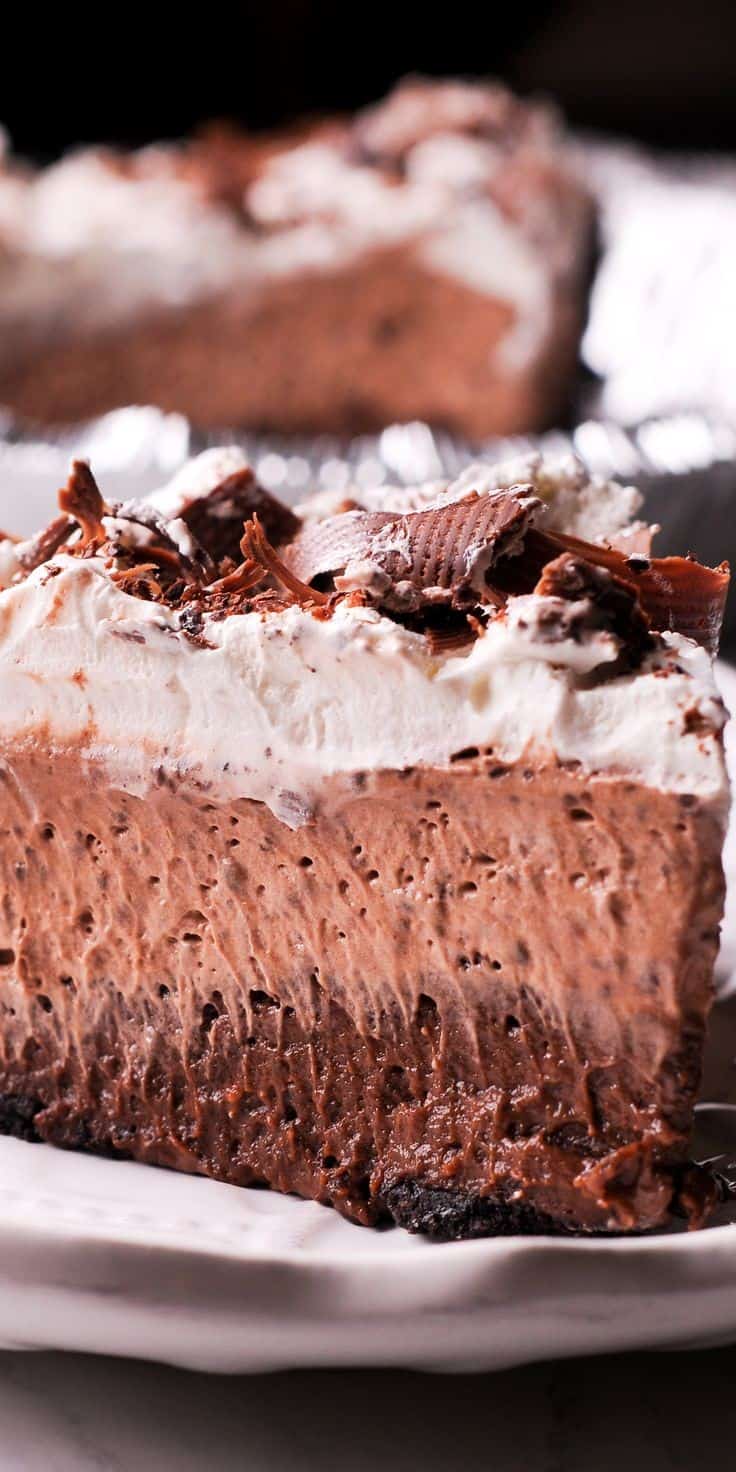 No-Bake Chocolate Pudding Cream Pie