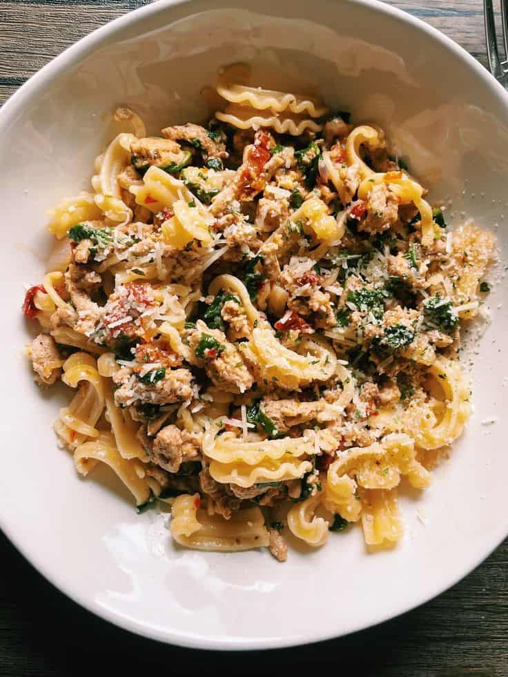 Healthy, Creamy Sun-Dried Tomato Ground Turkey Pasta