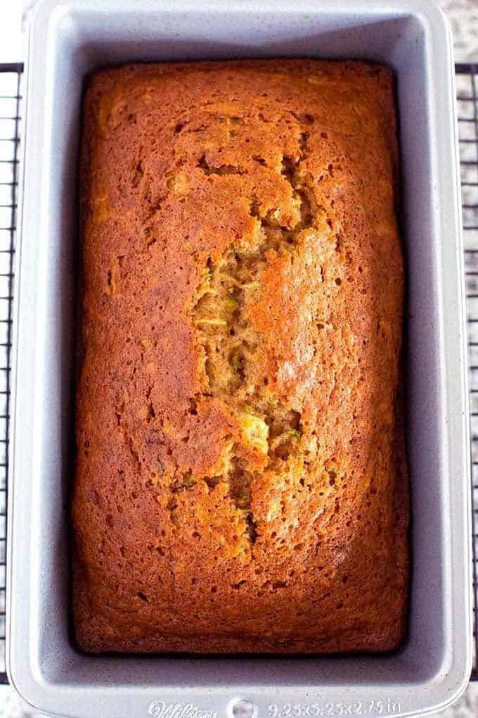 Easy Applesauce Bread