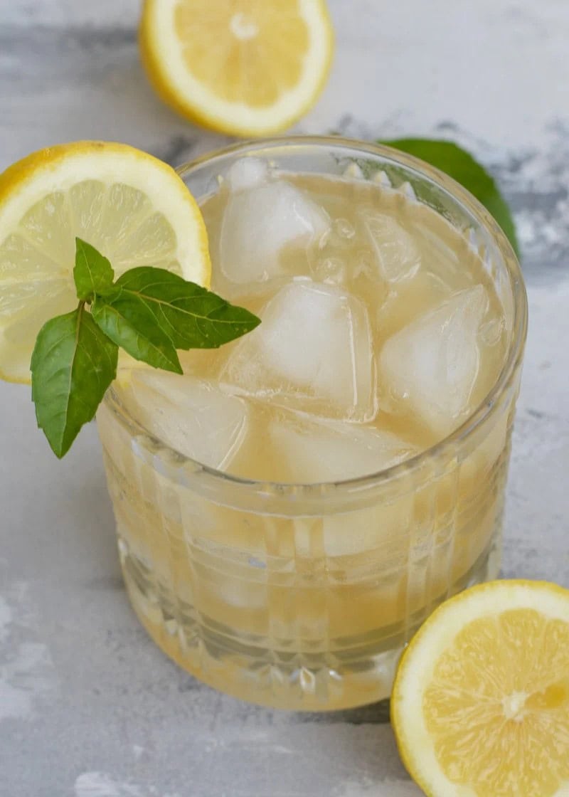 Basil Whiskey Sour (Skinny Keto Cocktail)