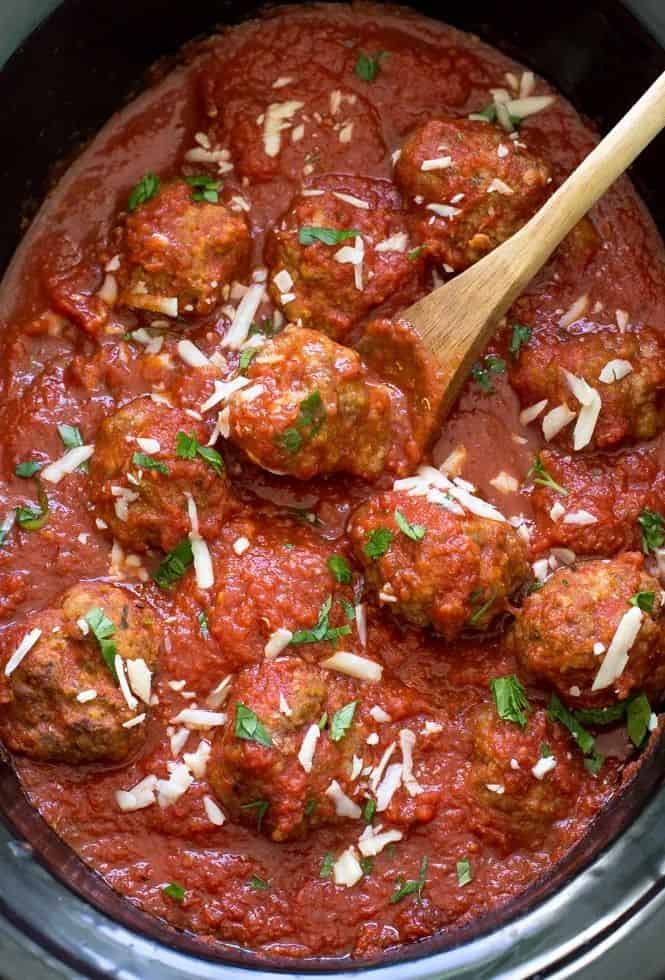 Slow Cooker Beef and Rice Stuffed Peppers