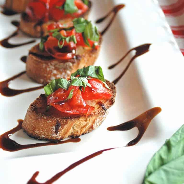 Tomato Bruschetta with Balsamic Glaze