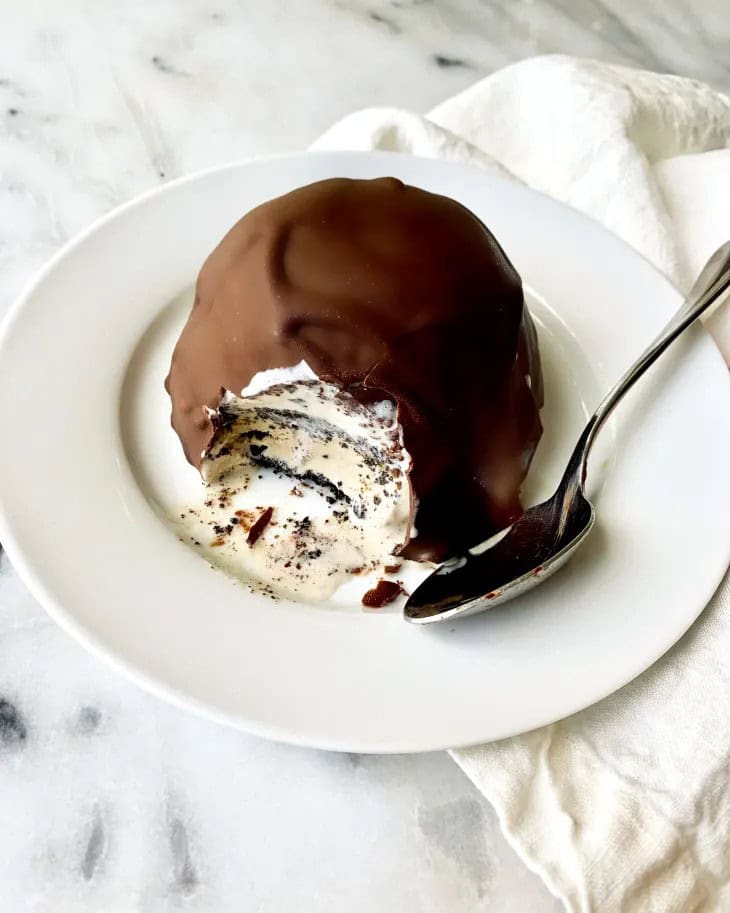 Chocolate-Vanilla Tartufo