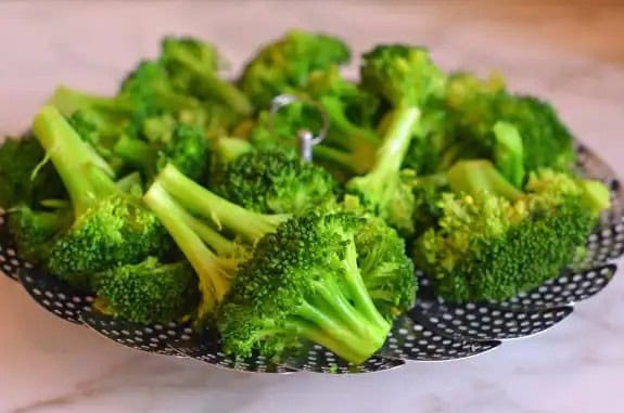 Simple Steamed Broccoli