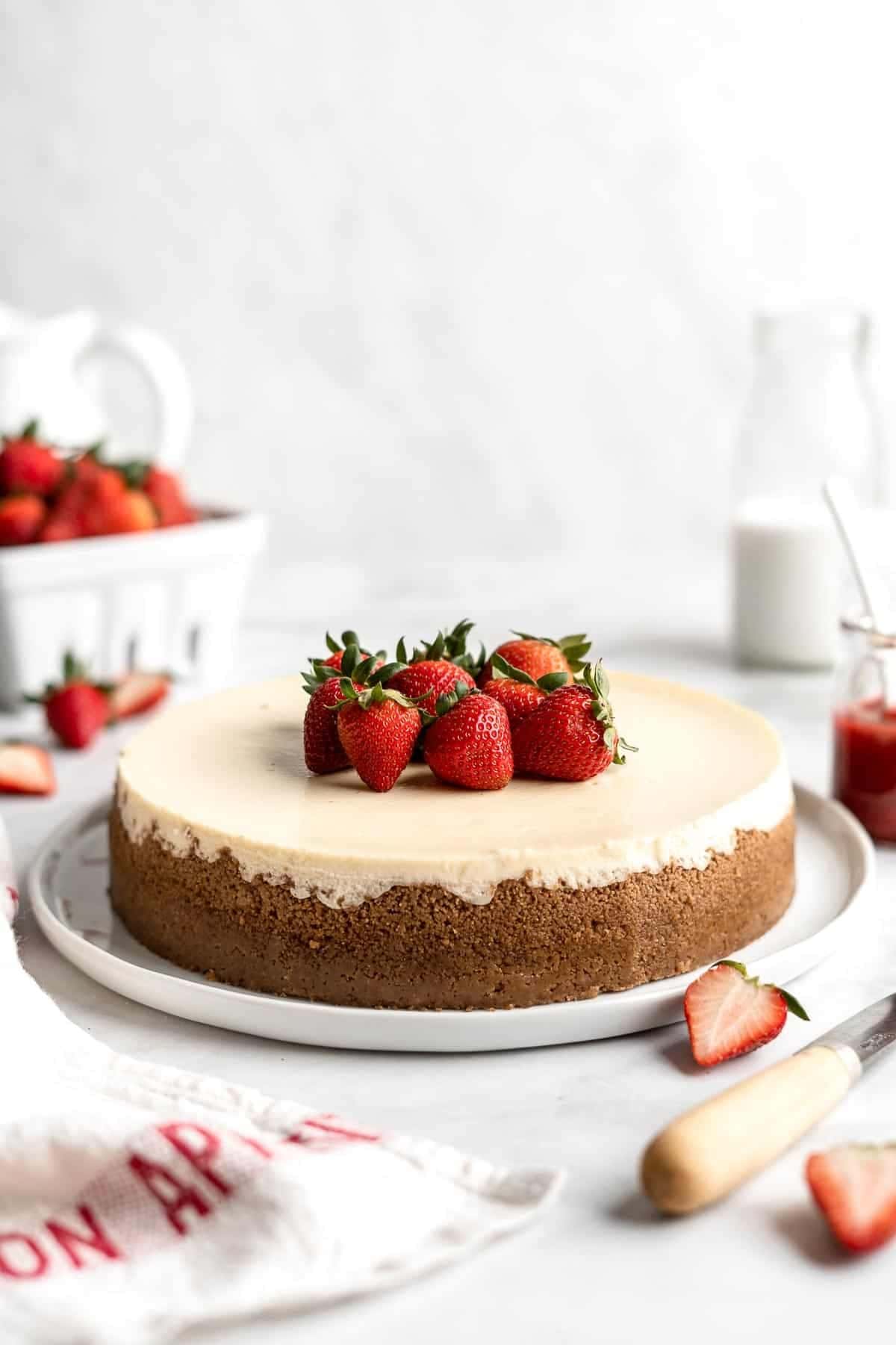 Classic New York Cheesecake