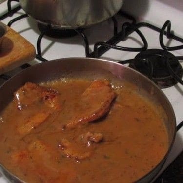 Turkey Chops In Pan Gravy