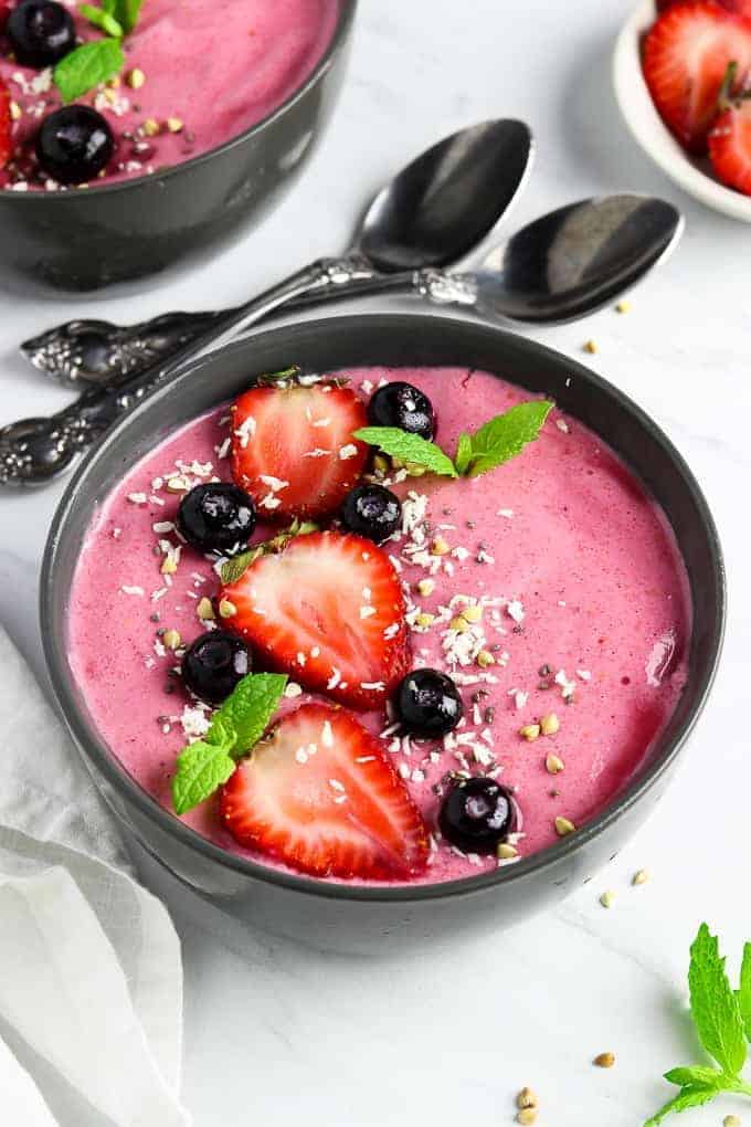 Berry Smoothie Bowl