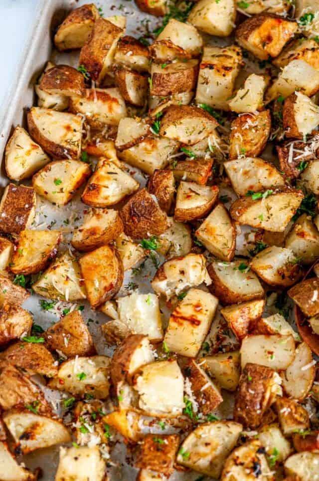 Parmesan Garlic Roasted Potatoes