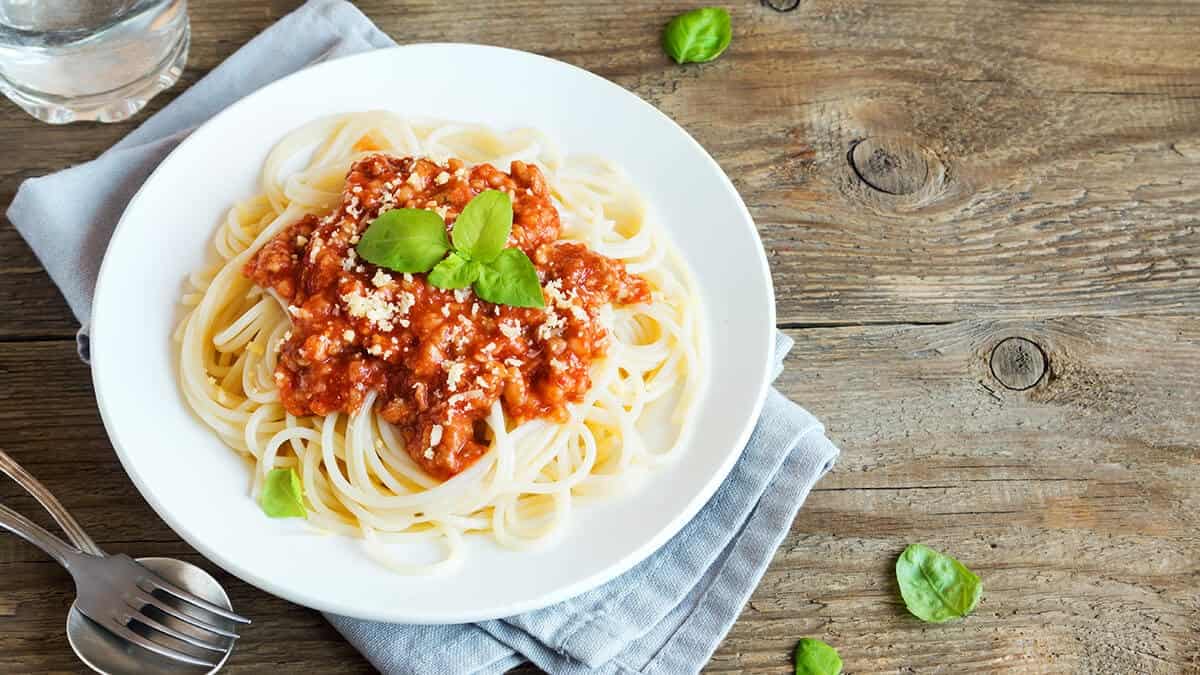 Hearts Of Palm Pasta With Arugula Pesto Sauce