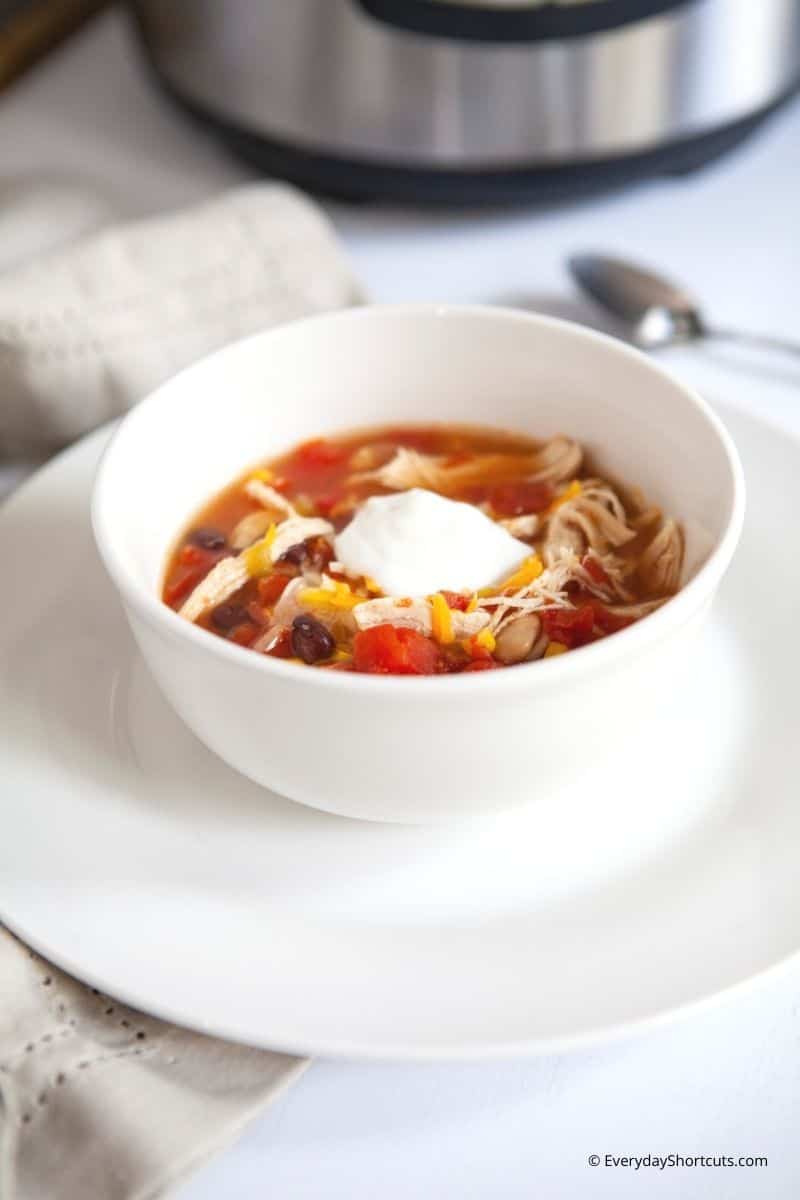 Instant Pot Weight Watchers Chicken Taco Soup