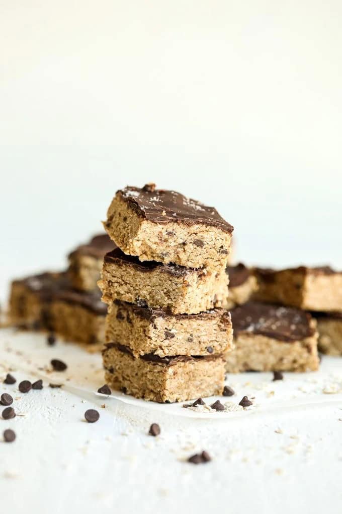 Oatmeal Chocolate Chip Cookie Dough Bars