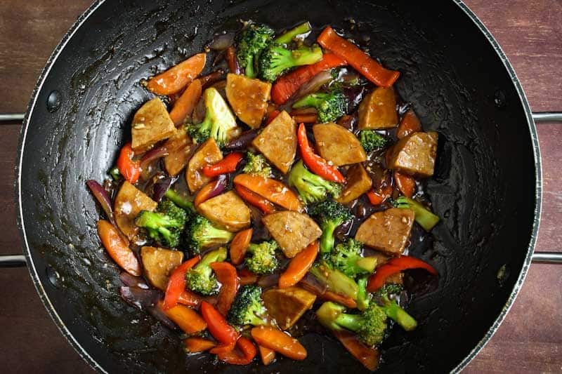 Teriyaki Tempeh Stir-Fry