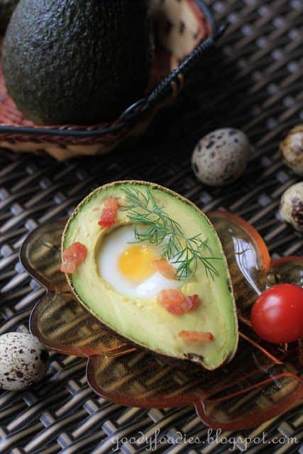 Baked Quail Egg In Avocado With Crispy Bacon