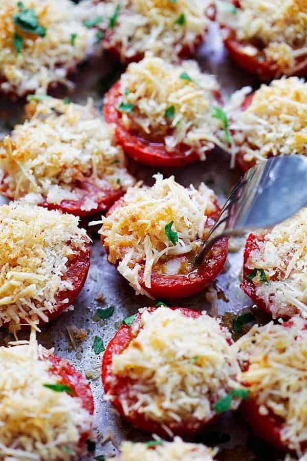 Garlic Parmesan Baked Tomatoes