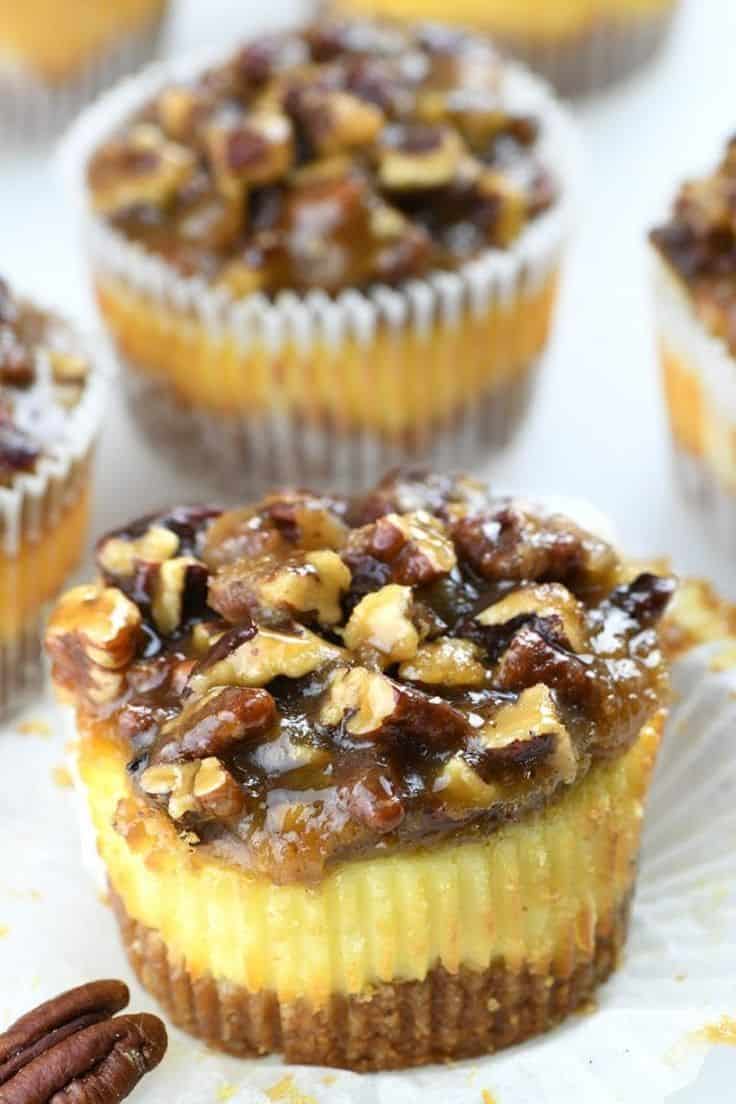 Raspberry Swirled Cheesecake Cupcakes