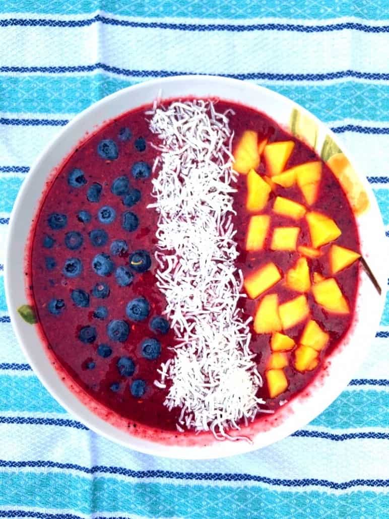 Blueberry Acai Coconut Smoothie Bowl