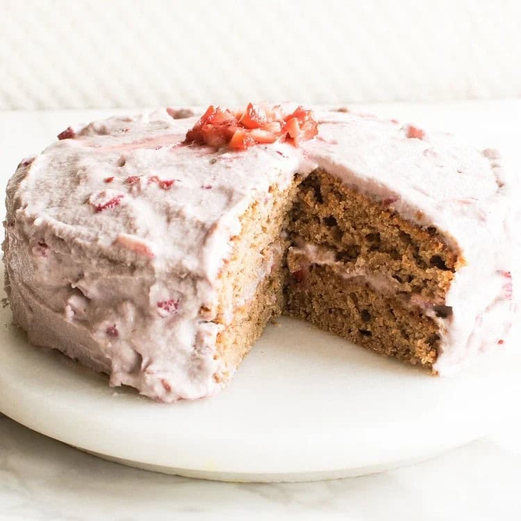 Vegan Strawberry Cake