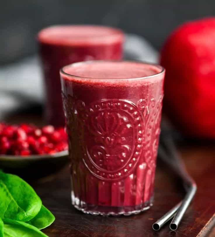 Beet & Pomegranate Smoothie