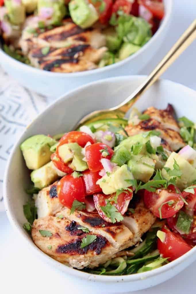 Chipotle Chicken Bowl With Avocado Salsa