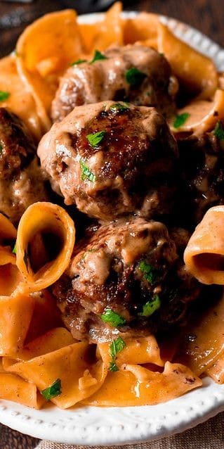 Creamy Meatballs And Pasta