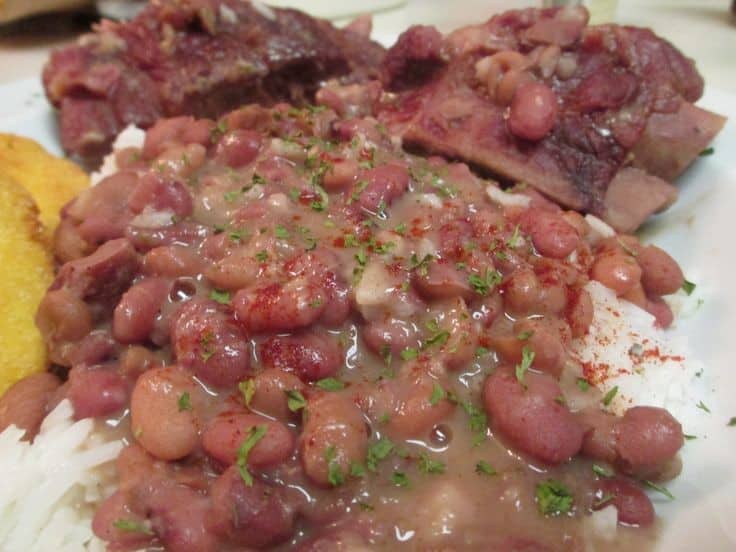 Mixed Beans And Smoked Pork Neck Bones