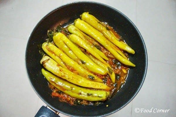 Spicy Banana Pepper Stir-fry (Malu Miris Curry)