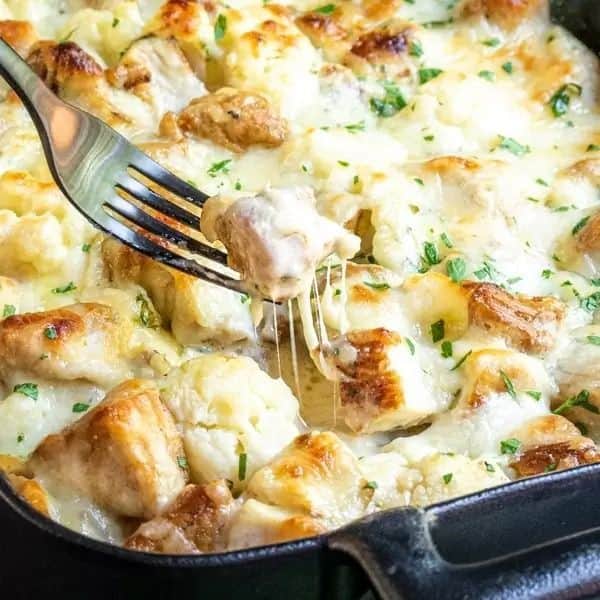 Chicken Cheese Broccoli Casserole