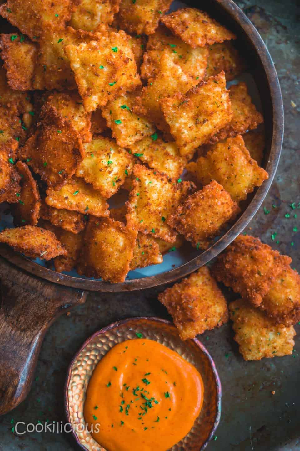 Copycat Olive Garden Vegan Fried Ravioli