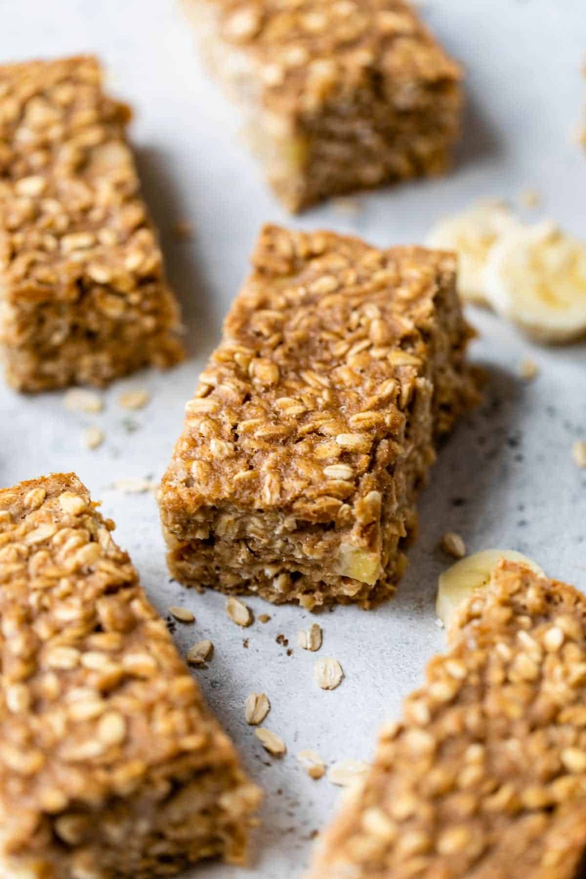 Peanut Butter Banana Oatmeal Breakfast Bars