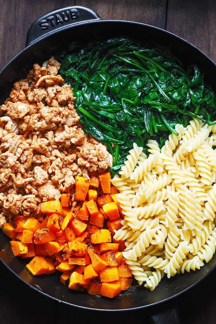 Creamy Ground Turkey Pasta With Butternut Squash And Spinach