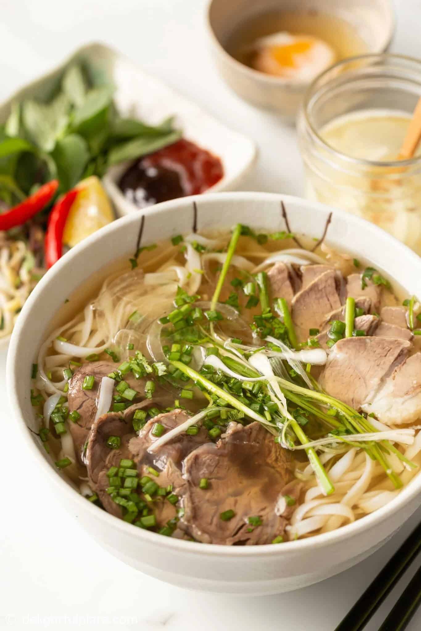 Authentic Vietnamese Beef Pho Noodle Soup (Pho Bo)