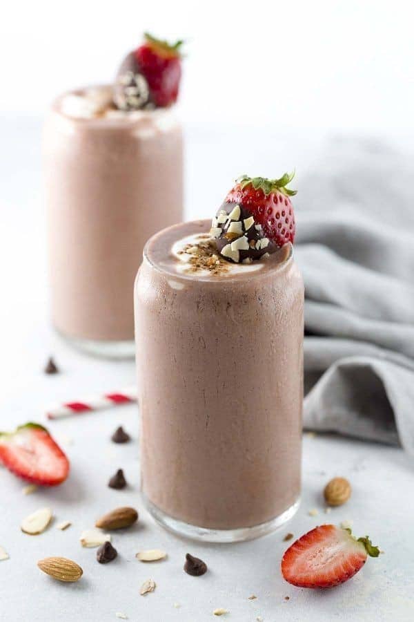 Chocolate Covered Strawberry Smoothie